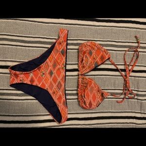 Roxy reversible bikini